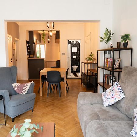 Perfect Long-Term Stay Stylish And Spacious Top Center Next To Vitosha Blvd Sofia Zewnętrze zdjęcie